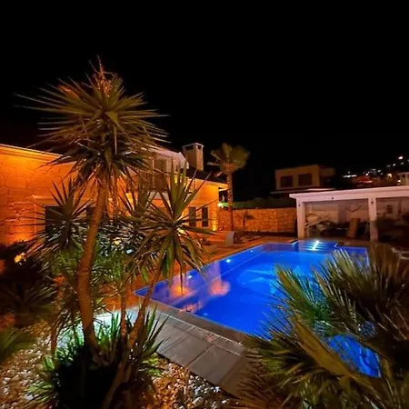 Oezel Villada Muhtesem Deneyim Villa