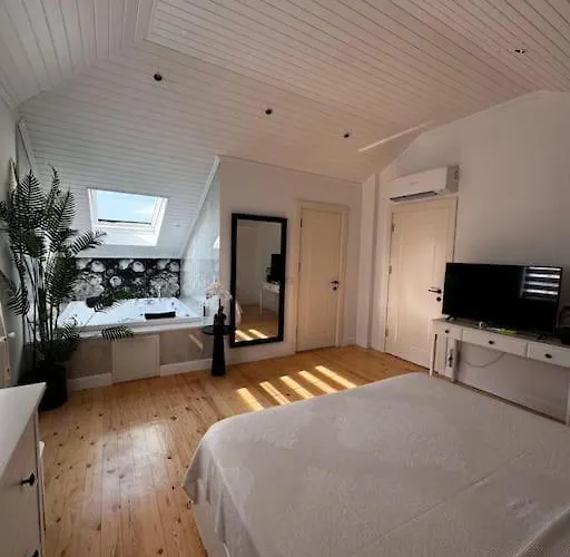 Oezel Villada Muhtesem Deneyim Foça