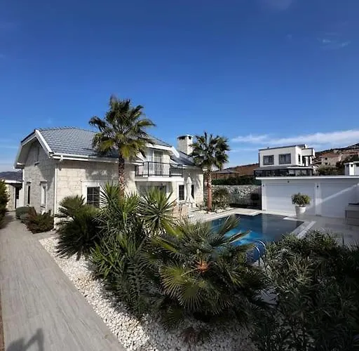 Oezel Villada Muhtesem Deneyim