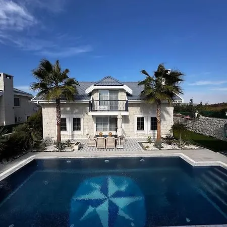 Villa Oezel Villada Muhtesem Deneyim