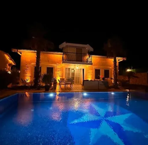 Vila Oezel Villada Muhtesem Deneyim Foca
