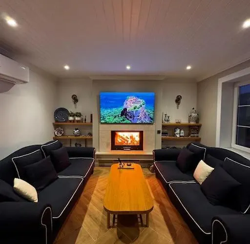 Oezel Villada Muhtesem Deneyim Vila